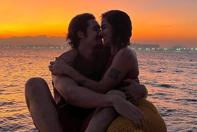 Nicolas Prattes compartilha cliques românticos com Luiza Caldi e se declara: 'Te amo'