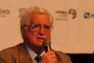 Niterói perde o talento e a educação de José Raymundo Martins Romeo 