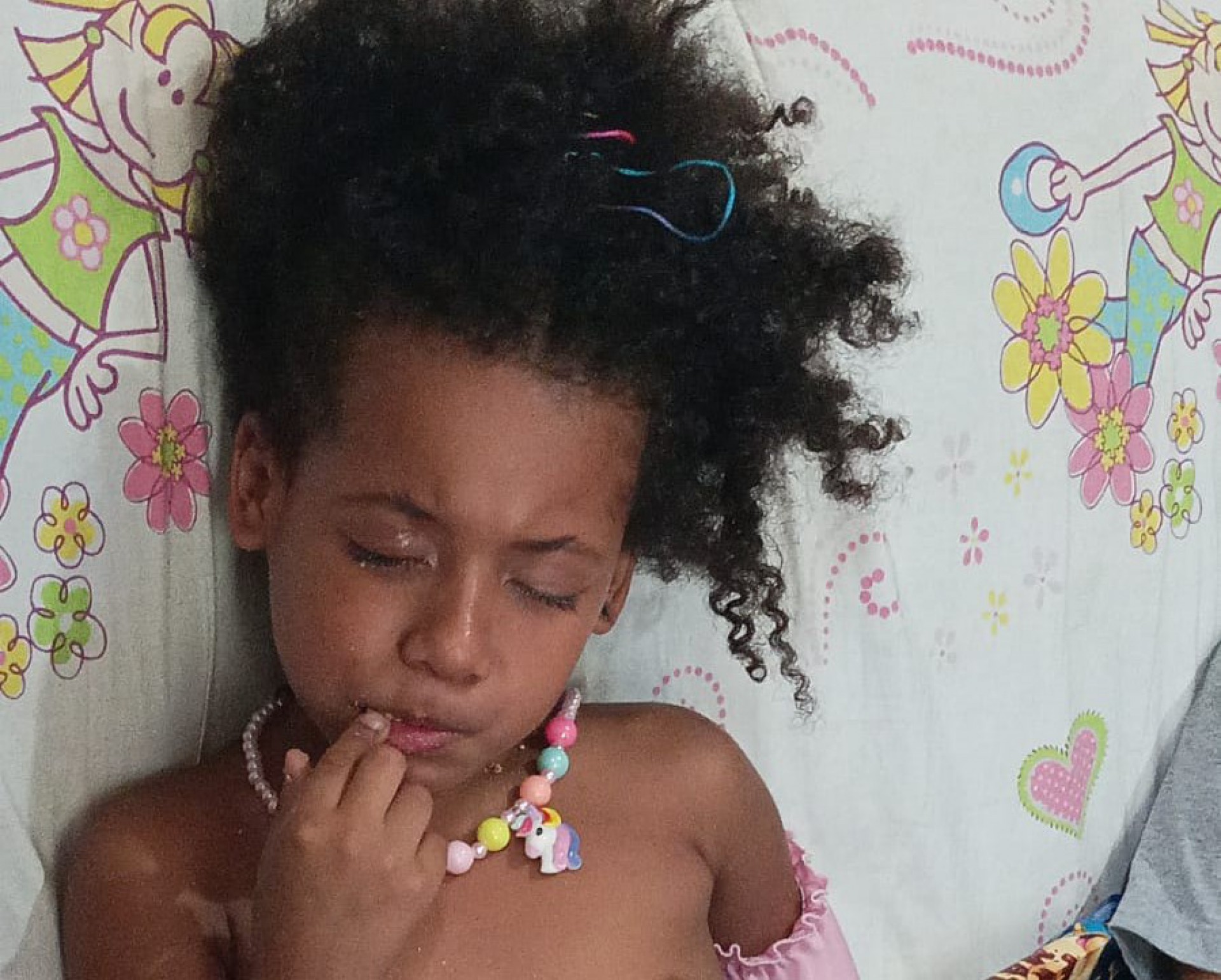 Kauanne da Silva, de 5 anos, sofreu com problemas na vista devido a pomada para tranças - Arquivo Pessoal