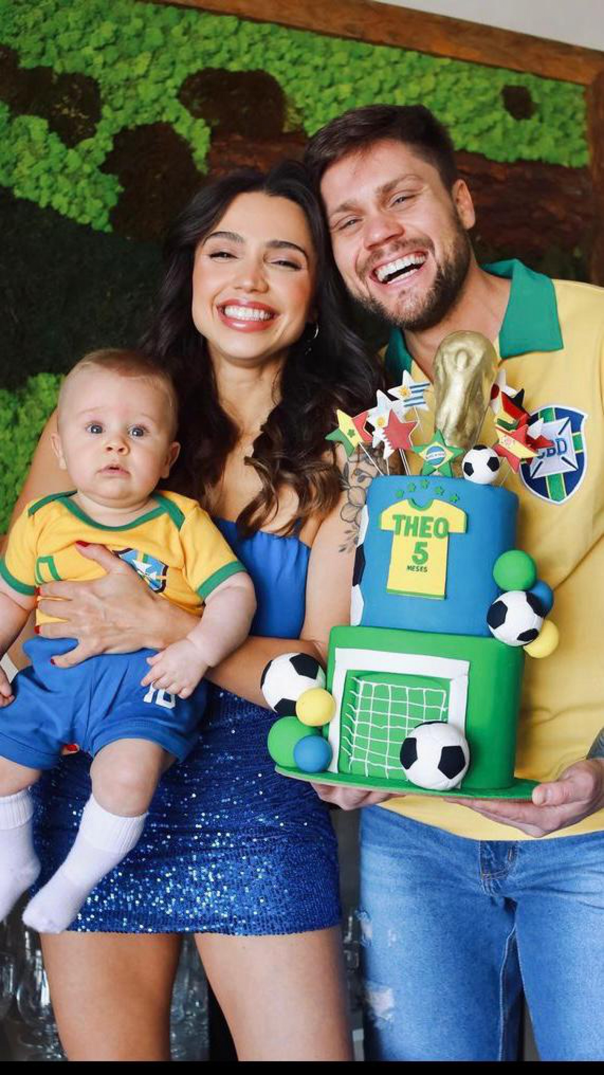 A ex-BBB Paula Amorim deu &agrave; luz a Theo - Reprodu&ccedil;&atilde;o/Instagram