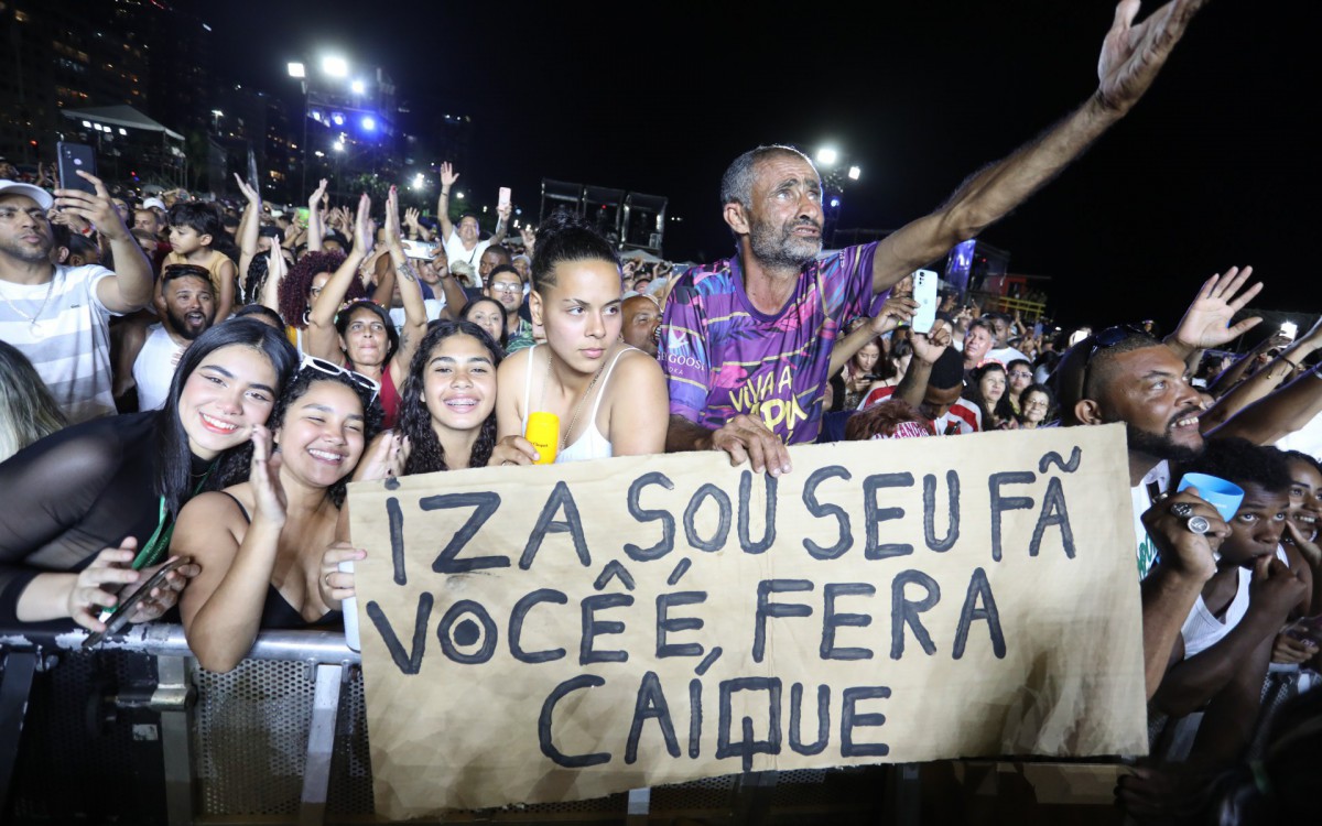 Show da cantora Iza, no R&eacute;veillon Copacabana. 