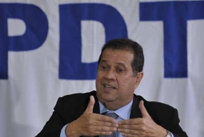 Carlos Lupi: 'Há coisas que acho absurdas na reforma da Previdência'