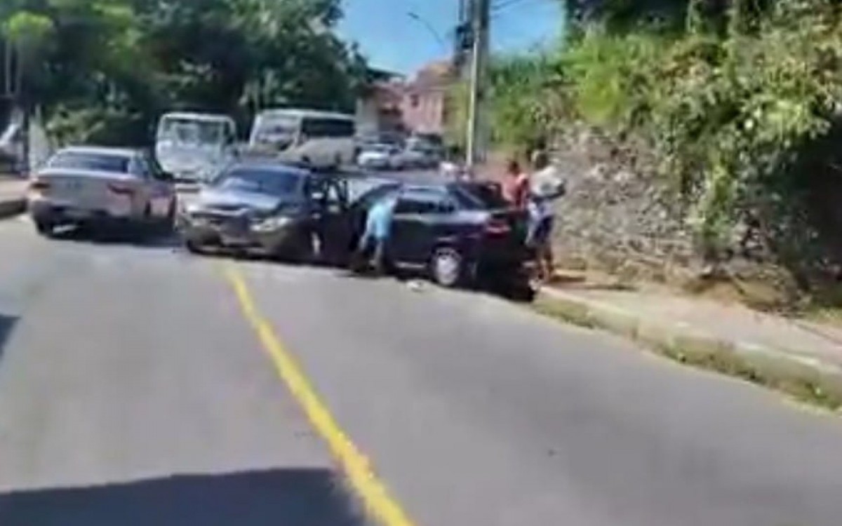 Acidente na estrada João Gregório Galindo