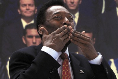 Cabo Verde dará a principal estádio o nome de Pelé