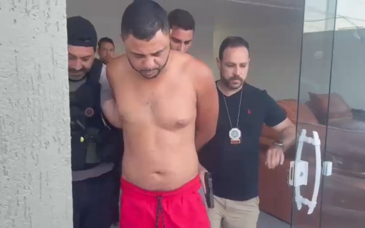 Chefe do tráfico da comunidade do Caju, Zona Portuária do Rio, é preso, nesta segunda-feira (2) em uma casa de luxo em Araruama - Divulgação / PCERJ