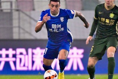 Botafogo teria encaminhado contratação de atacante de clube chinês