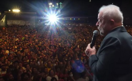Lula faz discurso para apoiadores no dia da posse - Reprodução: Youtube/PT