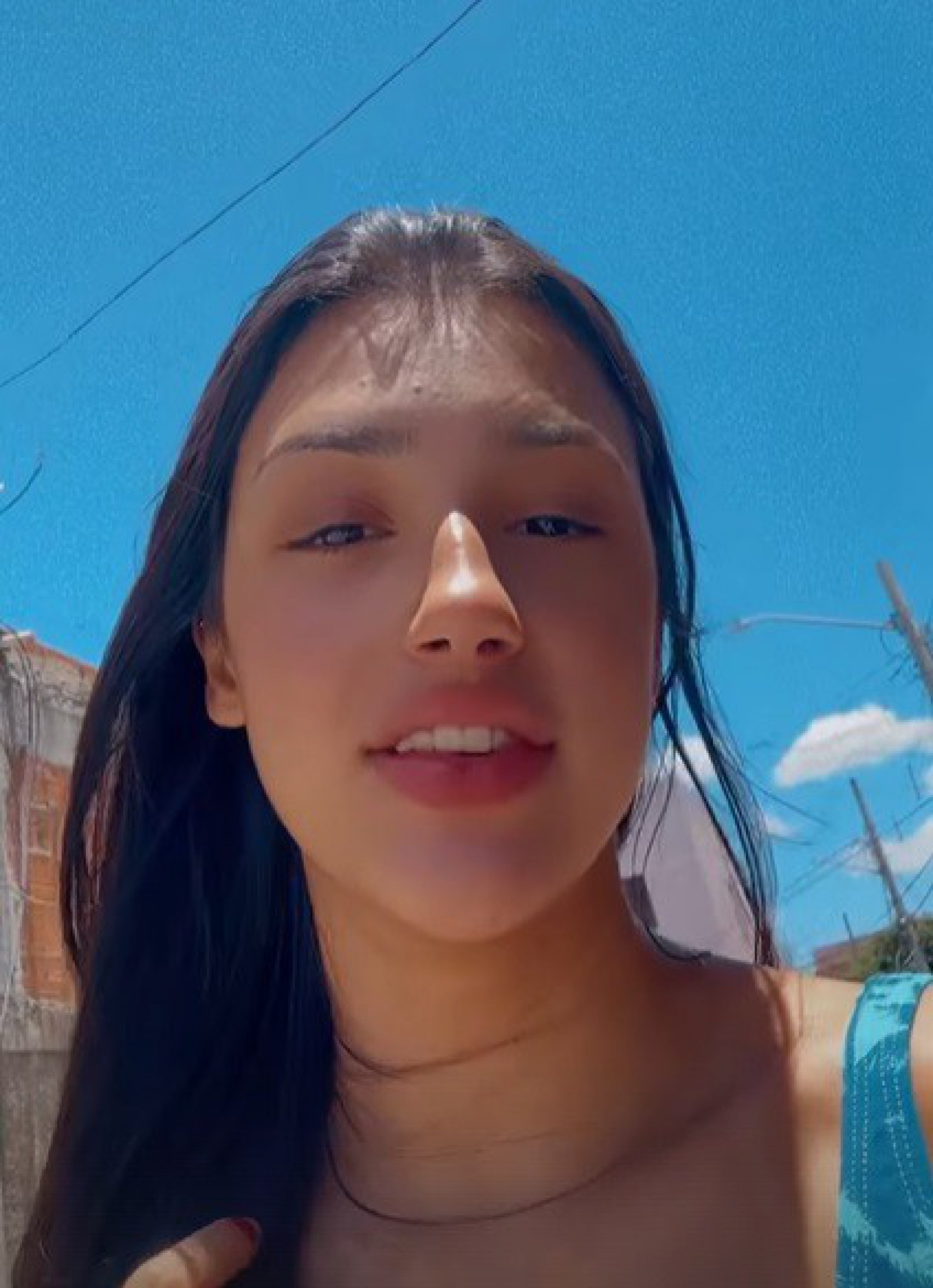 Bia Miranda relata assédio dos fãs em baile funk - Reprodução de vídeo / Instagram