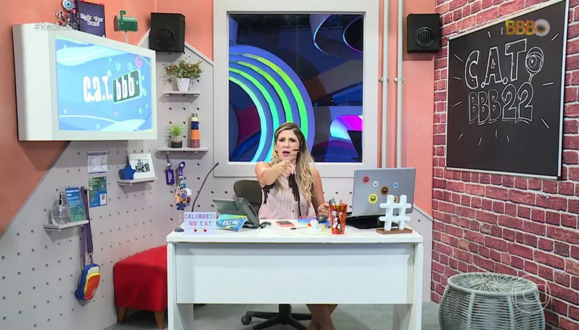 Dani Calabresa segue no comando do 'CAT BBB' - Foto: Globo