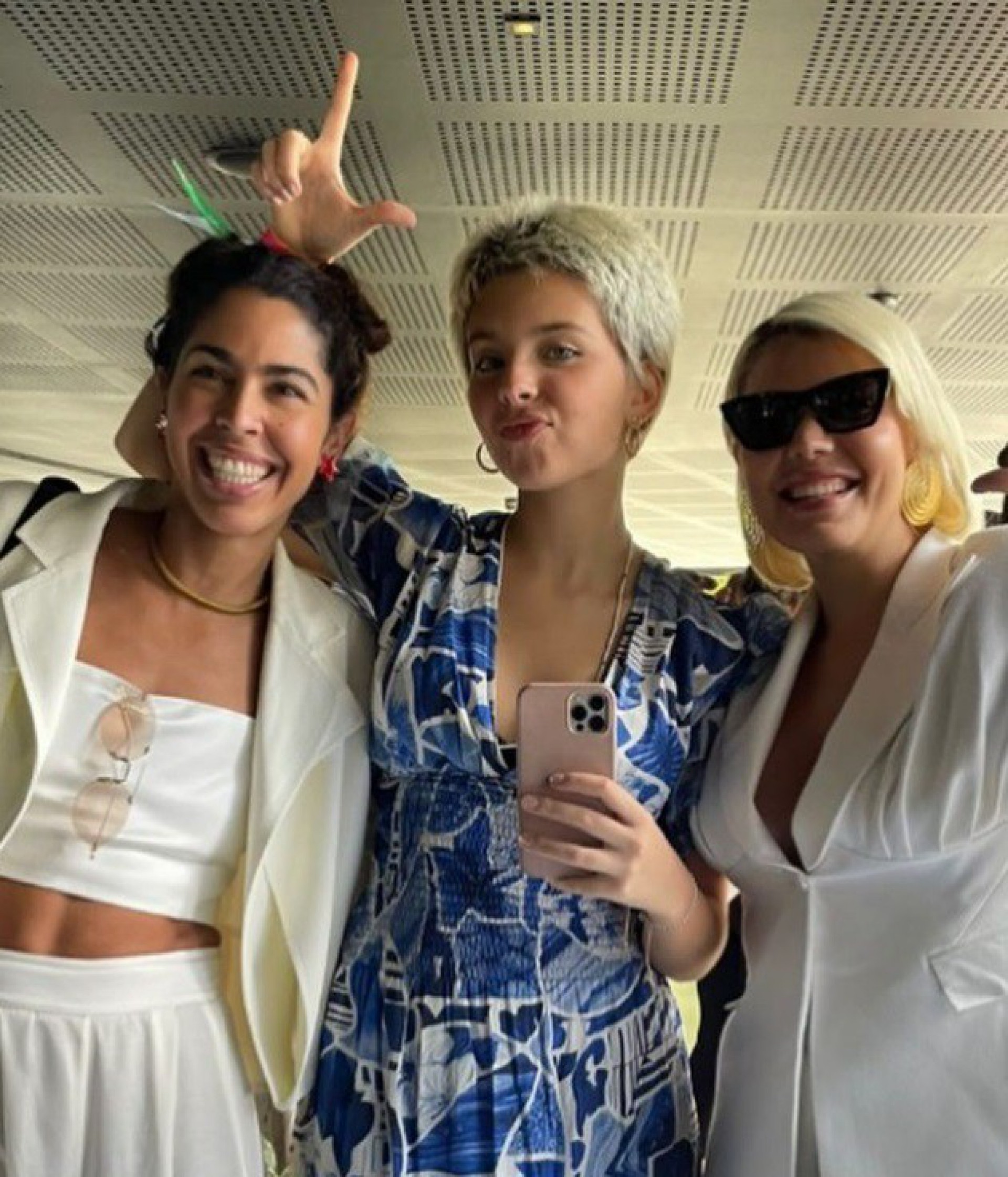 Bela Gil, Flor Gil e Duda Beat acompanharam a posse de Lula  - Reprodução do Instagram