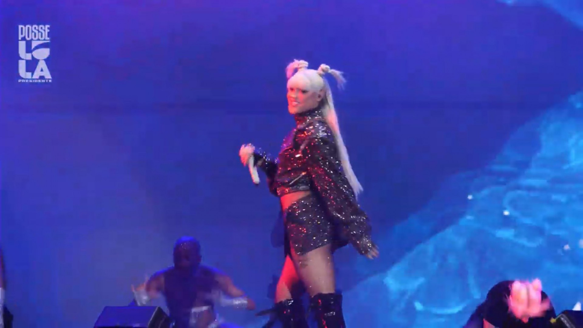 Pabllo Vittar se apresenta no Festival do Futuro, evento em comemoração a posse do presidente Luiz Inácio Lula da Silva, neste domingo - Reprodução Internet