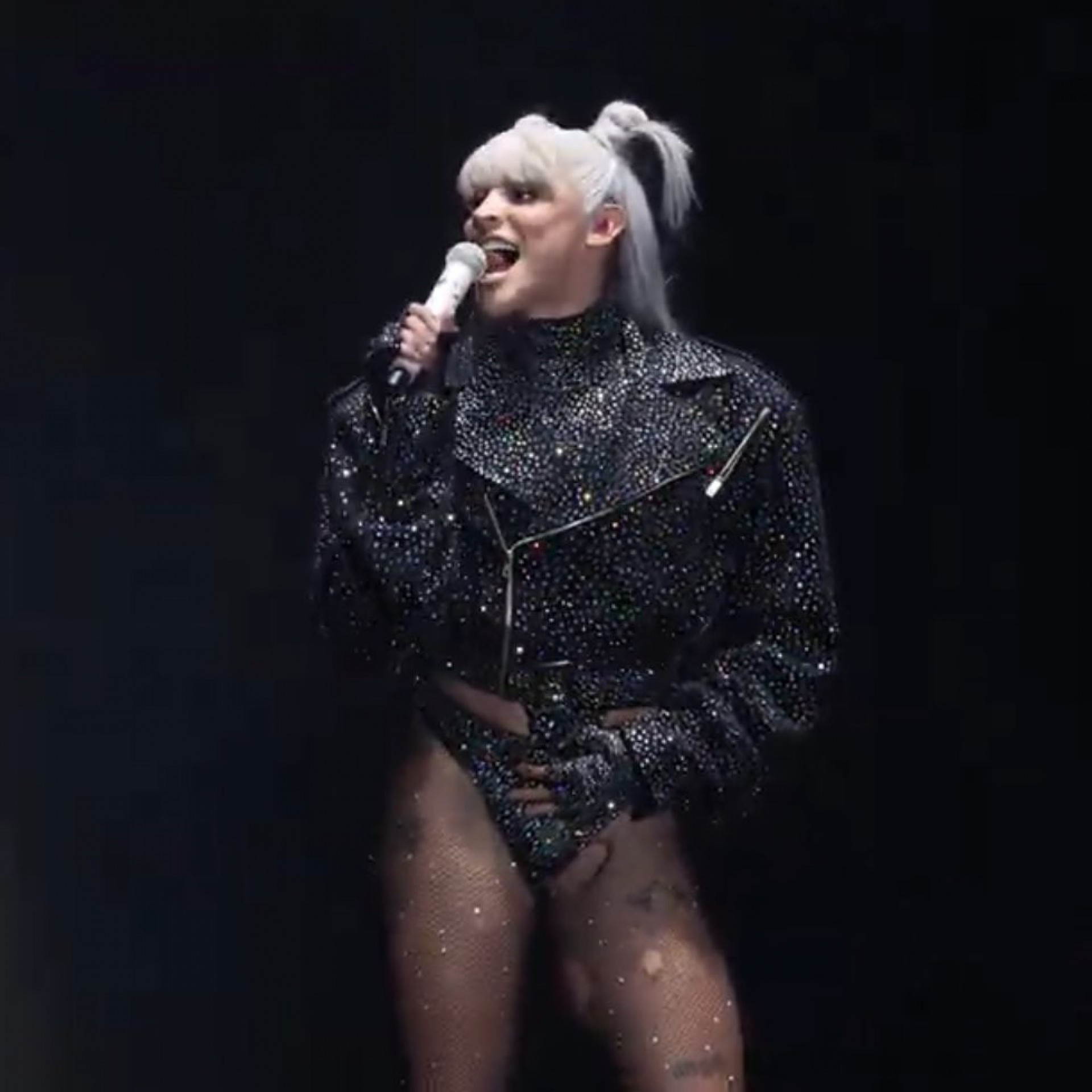 Pabllo Vittar se apresenta no Festival do Futuro, evento em comemoração a posse do presidente Luiz Inácio Lula da Silva, neste domingo - Reprodução Internet