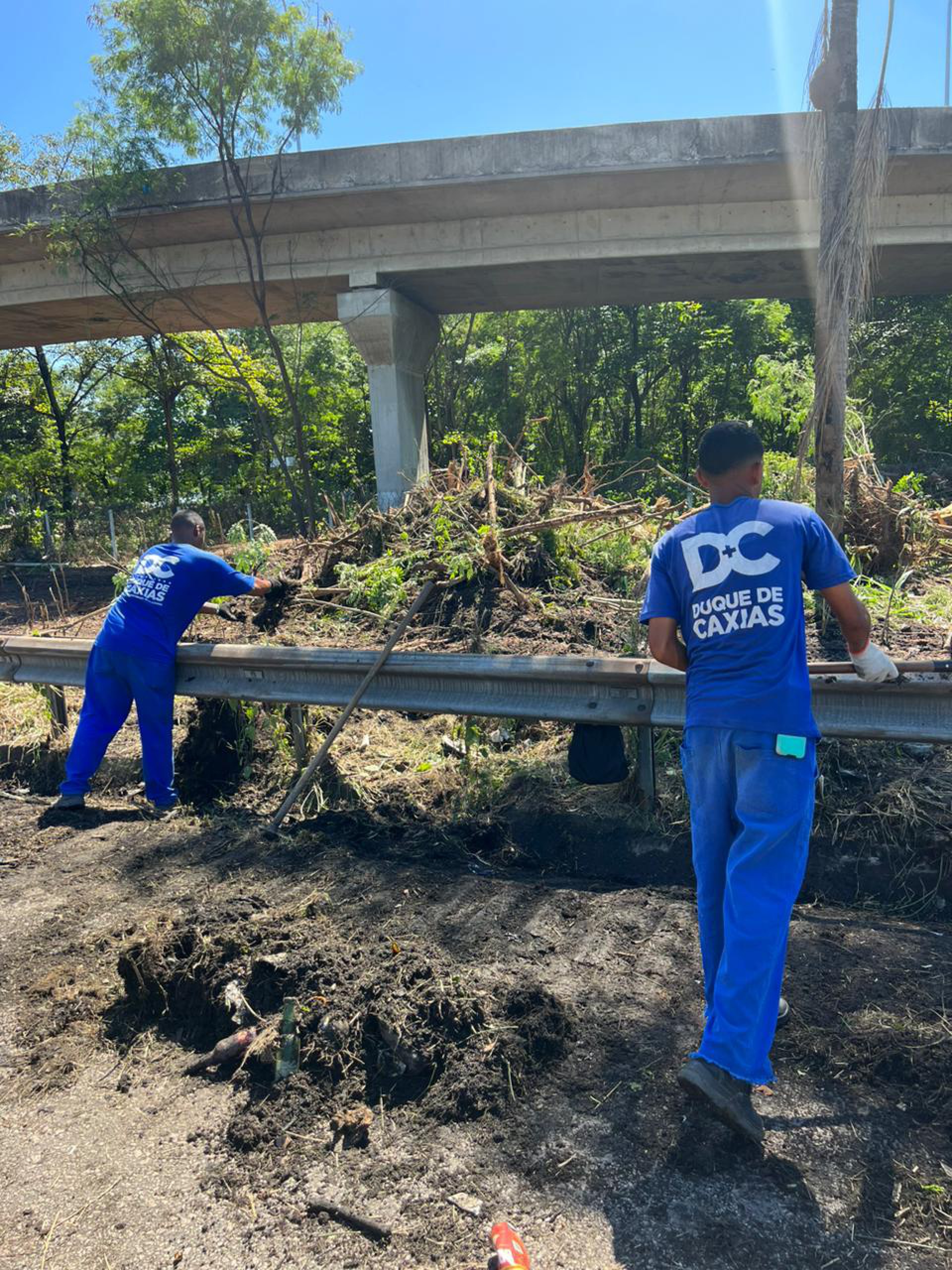 Caxias fecha parceria com Estado para recuperar trecho da Linha Vermelha
