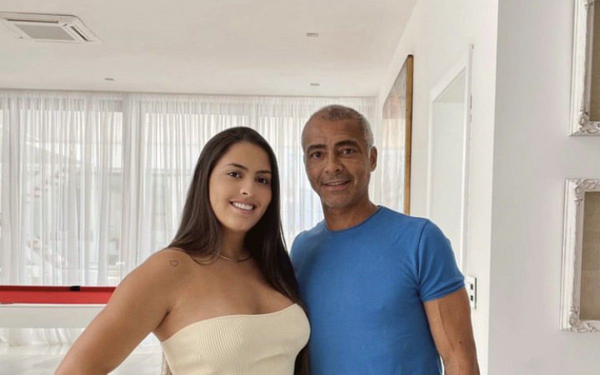 Danielle Favatto e o pai,  Rom&aacute;rio