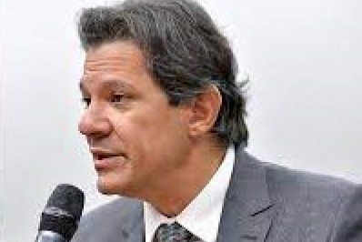 Após encontro com Lula, Haddad se reúne com Jaques Wagner