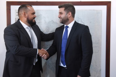 Prefeito defende poderes independentes trabalhando de maneira harmônica pelo bem do povo