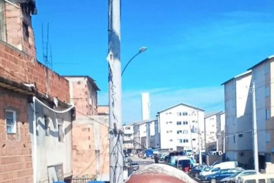 Família de jovem baleado em Manguinhos recebe apoio da Defensoria Pública