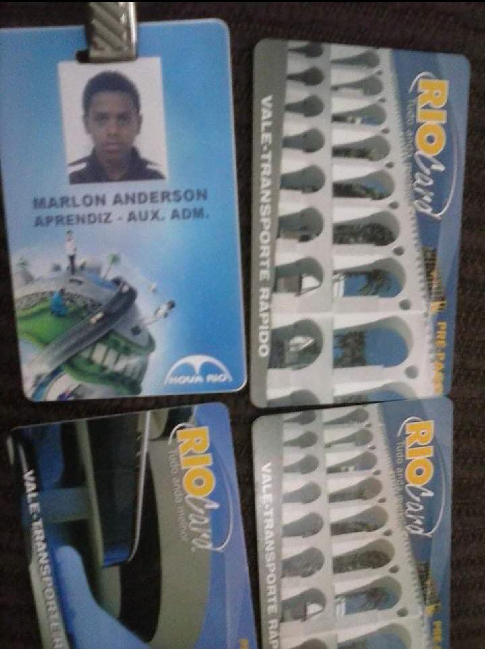 De acordo com familiares, o primeiro emprego de Marlon foi como jovem aprendiz de auxiliar administrativo