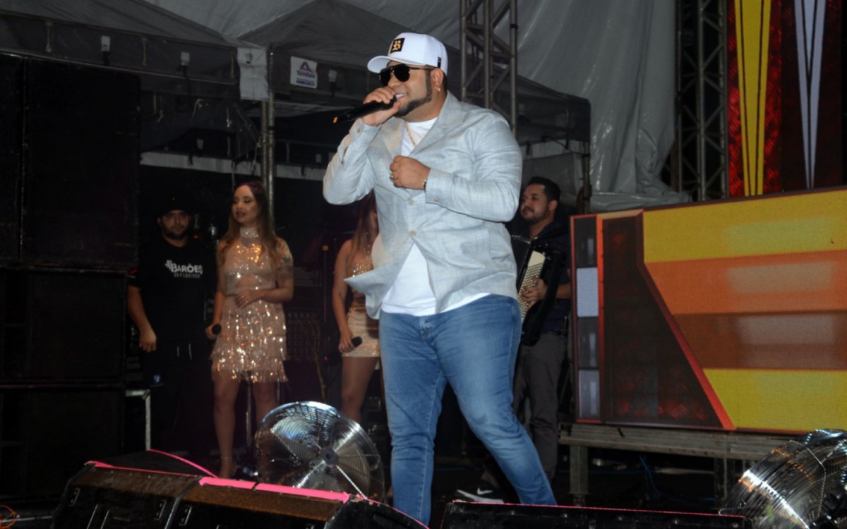 R&eacute;veillon em Mag&eacute; reuniu mais de 100 mil pessoas - Gilson Costa Jr/Divulga&ccedil;&atilde;o