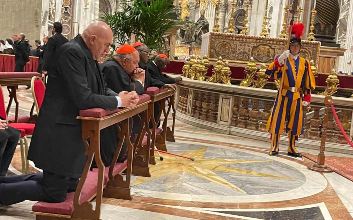Dom Orani celebra missa pela alma do Papa Bento XVI, na Basílica de São Pedro, em Roma - Divulgação / Arquidiocese do Rio de Janeiro