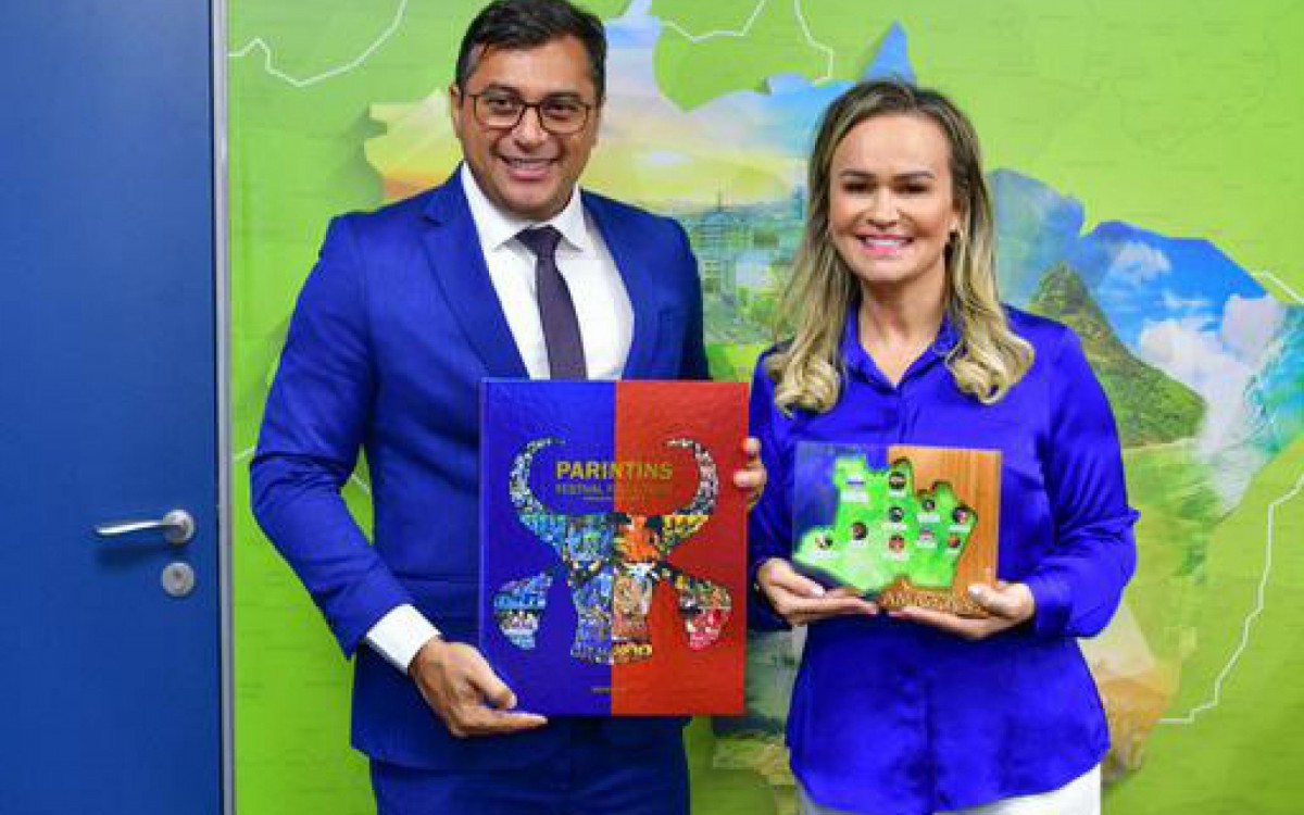 O governador do Amazonas, Wilson Lima e a ministra do Turismo, Daniela Carneiro, na reuni&atilde;o que aconteceu nesta ter&ccedil;a (04), em Bras&iacute;lia (DF)