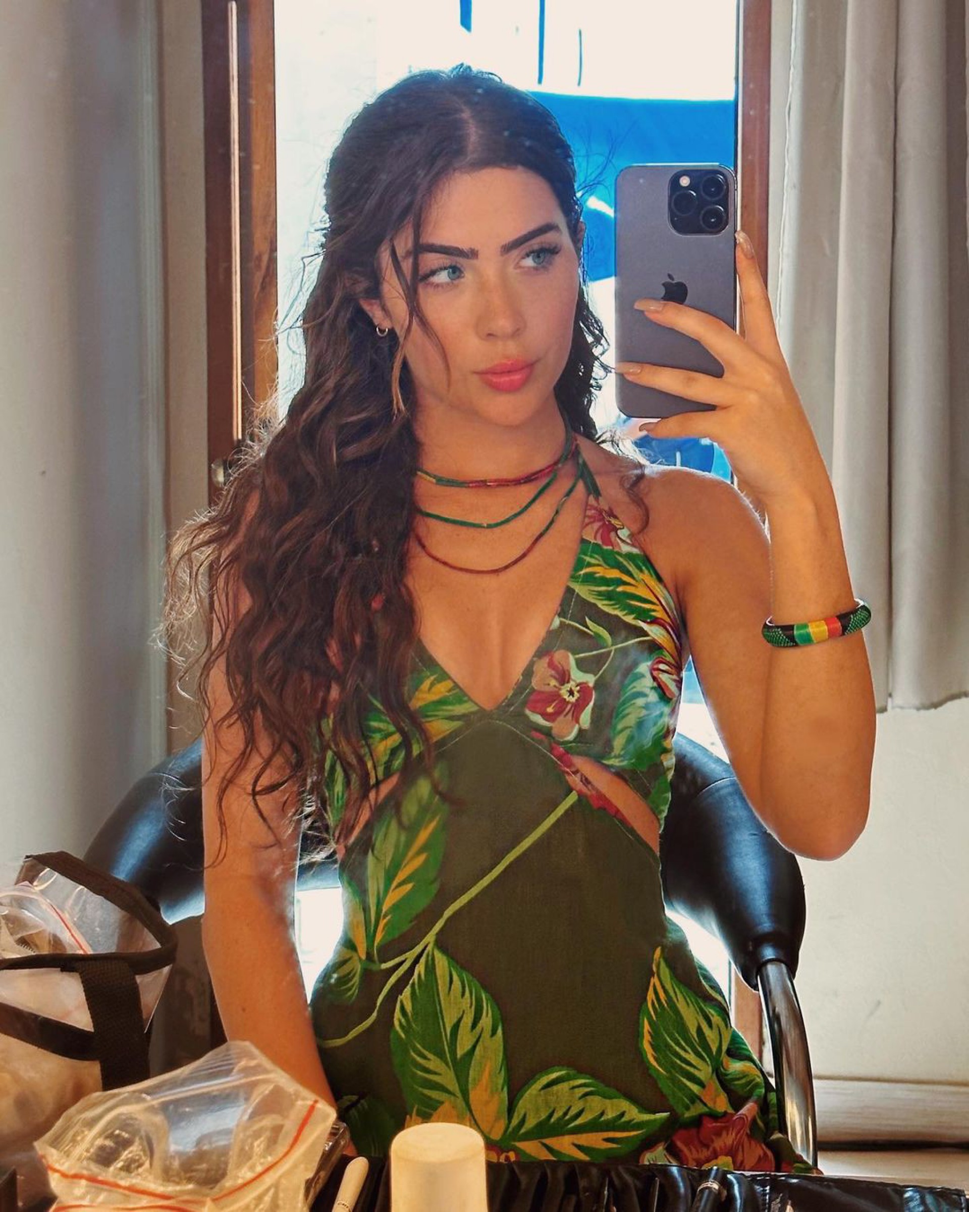 Jade Picon mostra visual diferente de Chiara para a novela 'Travessia' - Reprodução/Instagram