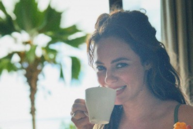 Paolla Oliveira posa de biquíni e recebe elogios: 'Musa tropical'