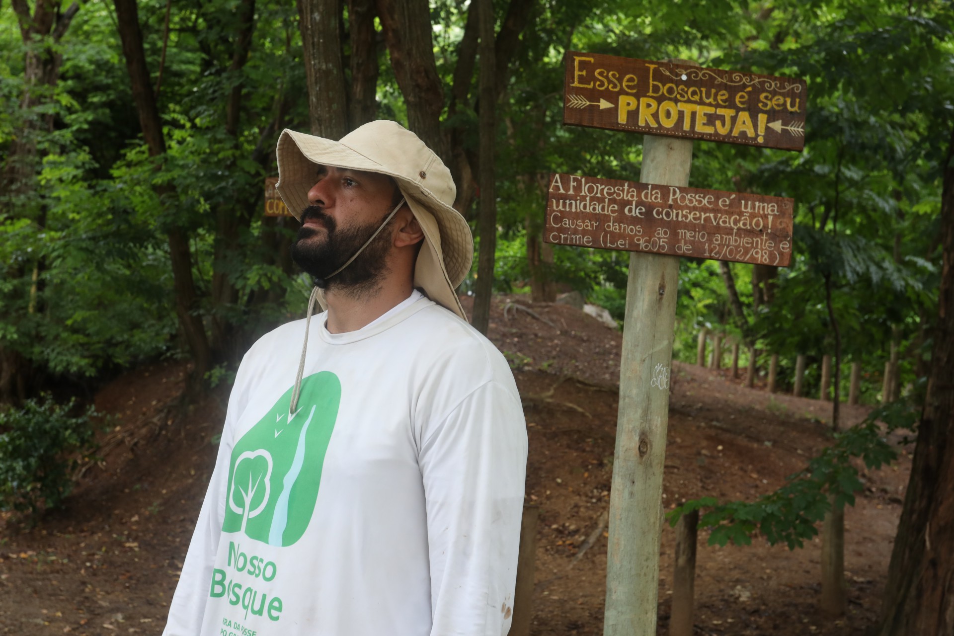 Thiago tamb&eacute;m administra perfis do Nosso Bosque nas redes sociais e tem convocado manifesta&ccedil;&otilde;es - Pedro Ivo/ Ag&ecirc;ncia O Dia