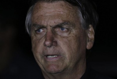 Bolsonaro compara ato radical a protesto de esquerda