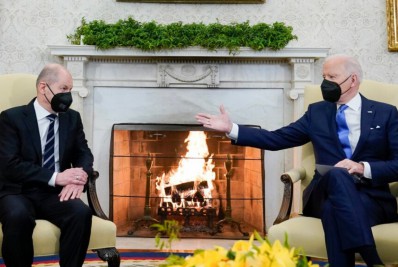 Biden e Scholz expressaram determinação para apoio à Ucrânia, diz Casa Branca