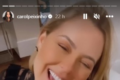 Carol Peixinho conhece filha de Isabella Cecchi