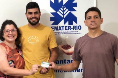 Maior produtor de ovos do Noroeste recebe primeiro registro no Cadastro Nacional da Agricultura Familiar do ano