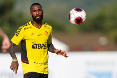 Gerson retorna com maior concorrência no meio de campo do Flamengo
