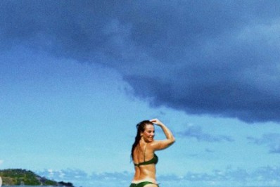 De biquíni, Paolla Oliveira exibe o corpo escultural e encanta os internautas: 'Sereia'