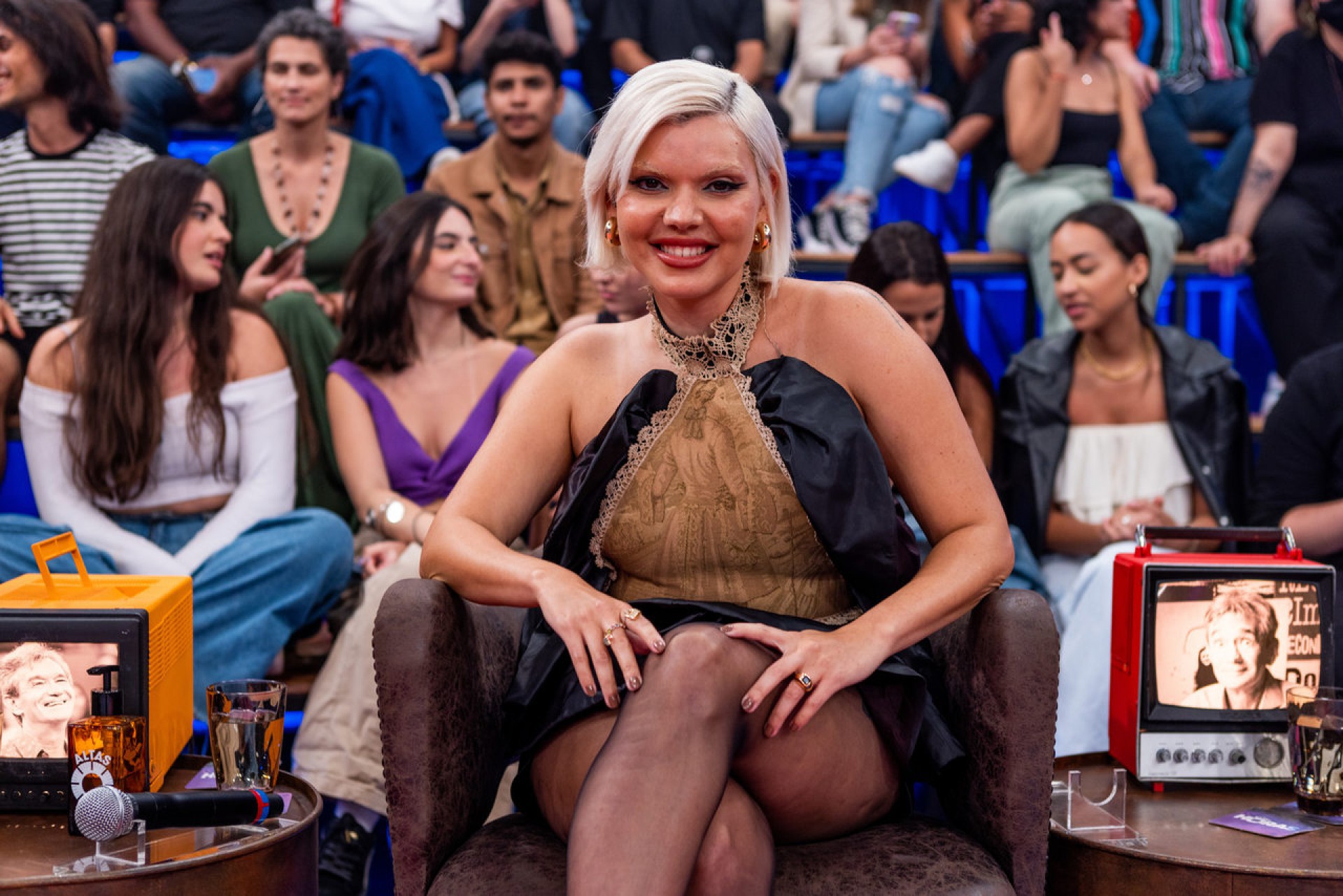 Duda Beat participa de homenagem a Milton Nascimento no 'Altas Horas' - Daniela Toviansky / TV Globo