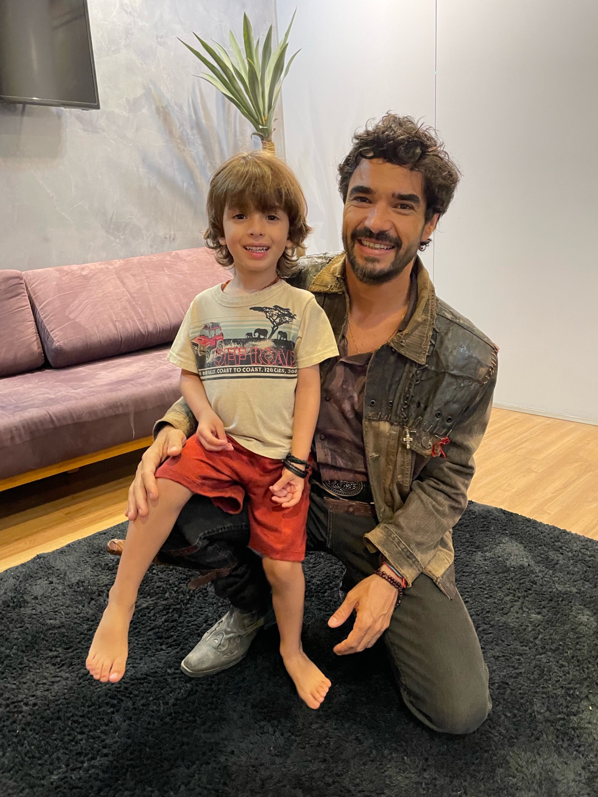 Theo Matos e Caio Blat