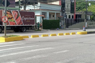 NitTrans faz ordenamento viário na Estrada Caetano Monteiro