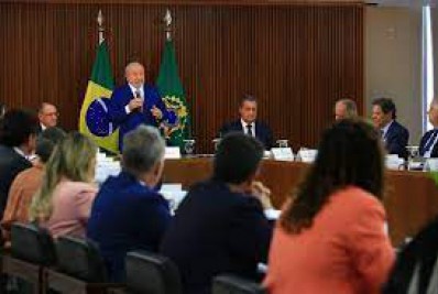 Lula cita 'mandato da vida' para reforçar compromisso no combate à fome