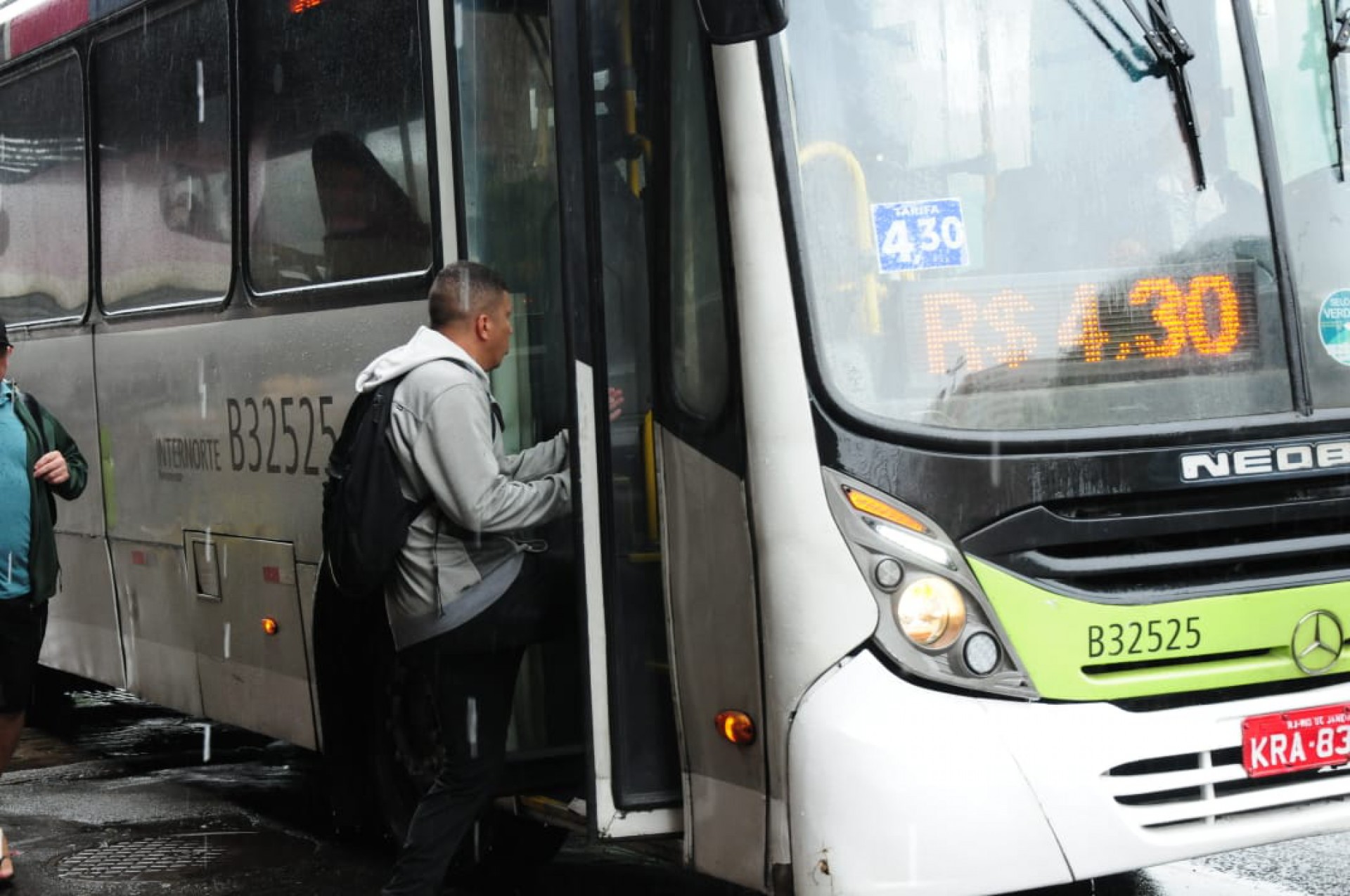 Passagens de ônibus ficam mais caras a partir deste sábado (7)  - Estefan Radovicz / Agência O DIA