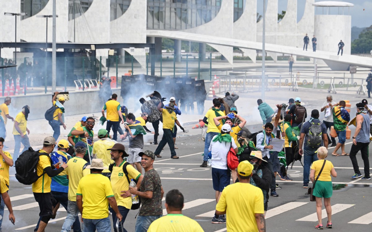 Bolsonaristas radicais invadiram o Congresso Nacional  - EVARISTO SA/AFP