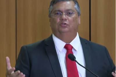 Flávio Dino chama ato de vândalos em Brasília de 'terrorismo'