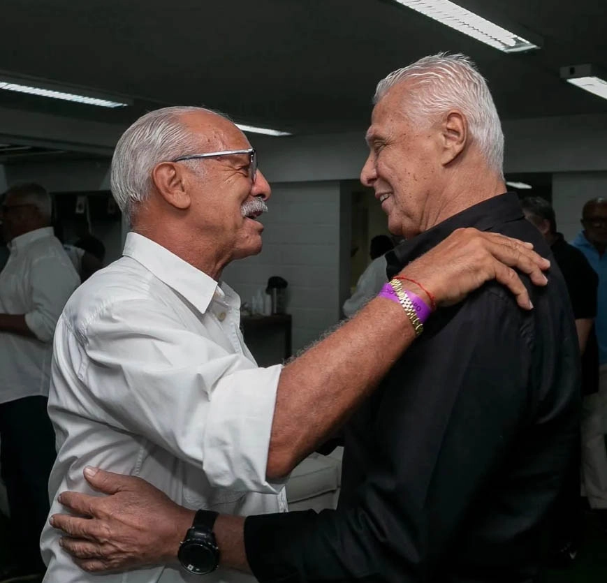 Ídolo do Flamengo, Júnior fala sobre último encontro com Dinamite: 'Disse que estava cansado'