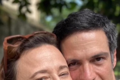 Mateus Solano comemora 15 anos de união com Paula Braun