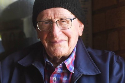 Morre Adriaan Vlok, temido ministro de Segurança do apartheid na África do Sul