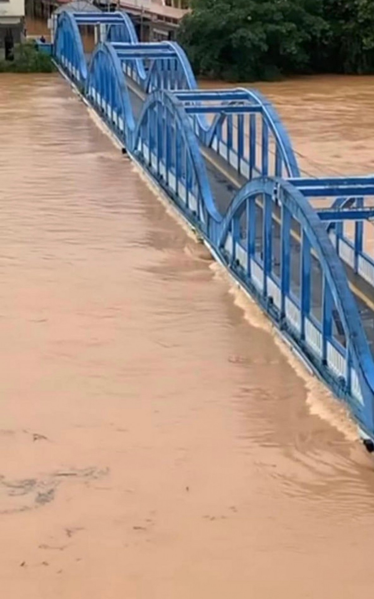 Santo Antônio de Pádua, no Noroeste do estado, é atingido por enchentes do Rio Pomba - Divulgação / Defesa Civil de Santo Antônio de Pádua