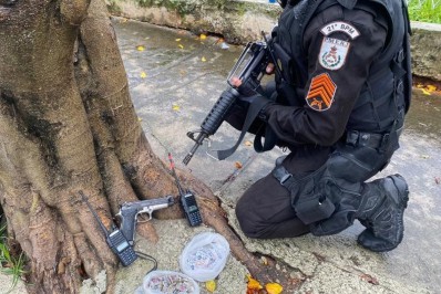 PM prende dupla na Comunidade da Caixa D'agua