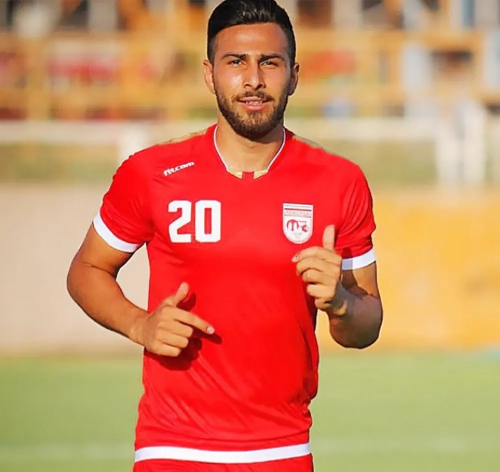 Jogador iraniano não terá pena de morte, mas é condenado a 26 anos de prisão