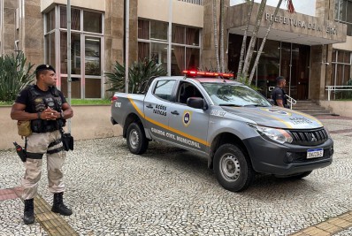 Prefeitura de Niterói reforça segurança de prédios públicos