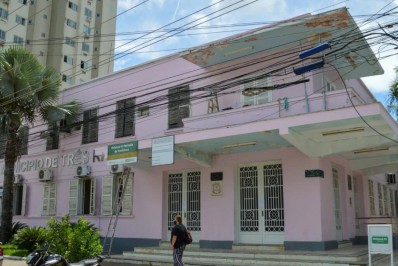 MPRJ requer que prefeito e secretário de Três Rios devolvam recursos de publicidade aos cofres públicos