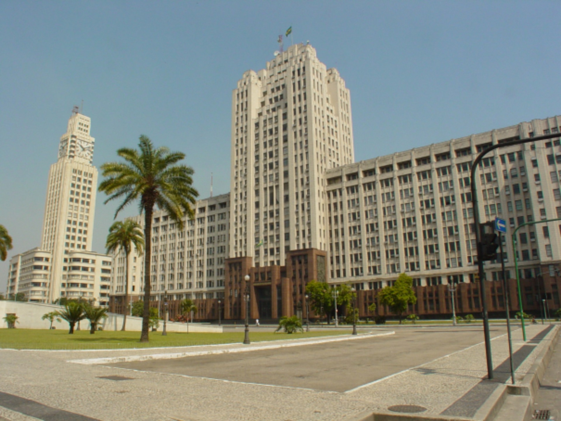 Bolsonaristas montaram um acampamento na área do Palácio Duque de Caxias, sede do Comando Militar do Leste - Reprodução